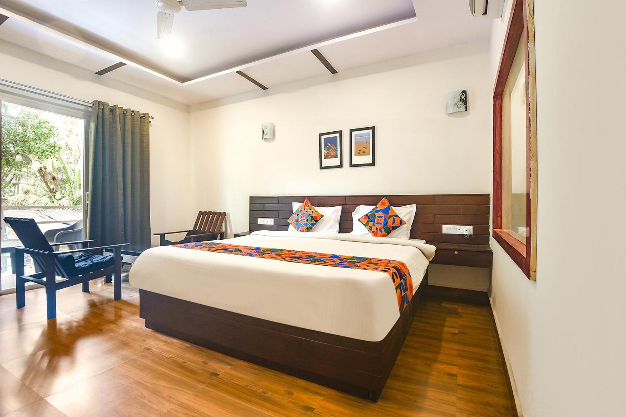 Fabhotel La Volga - Nr Morjim Beach 외부 사진